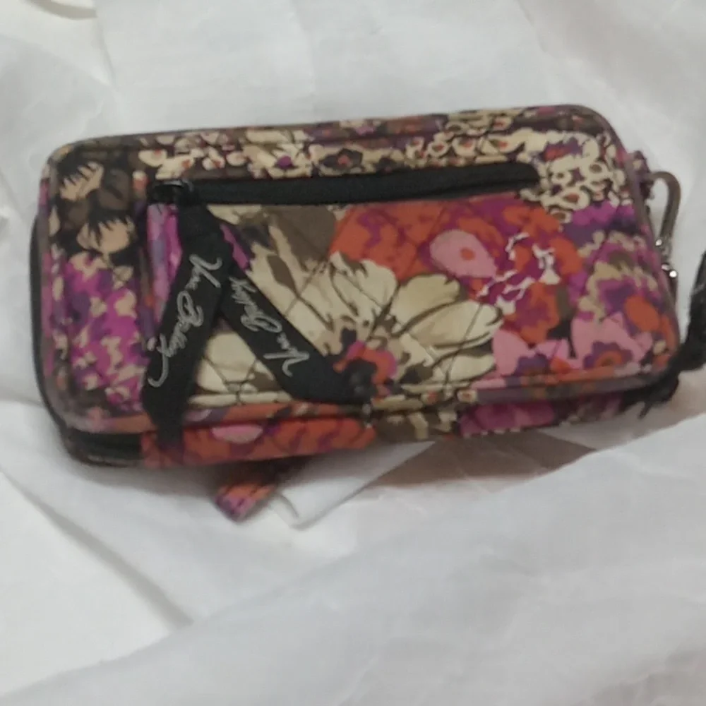 Vera bradley floral wallet/wristlet